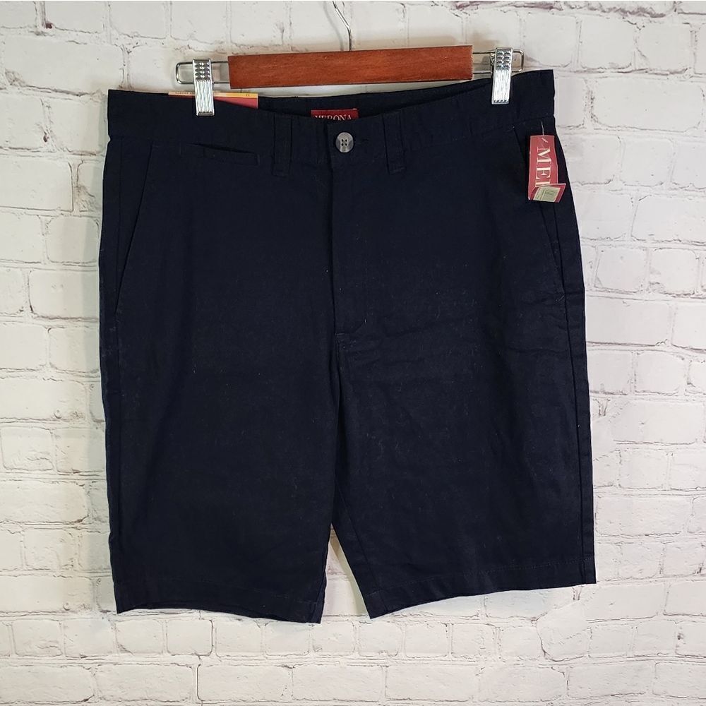 Men's Merona flat front shorts, size 32